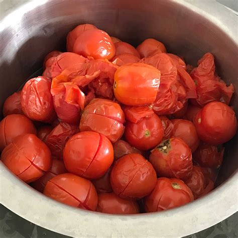 domateslerin kabukları nasıl soyulur
